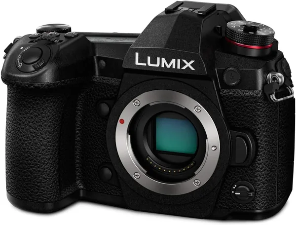 LUMIX G9