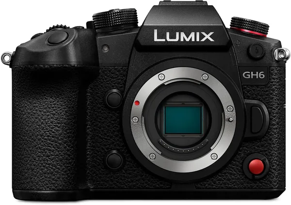 LUMIX GH6