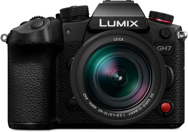 LUMIX GH7