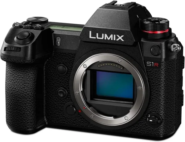 LUMIX S1R